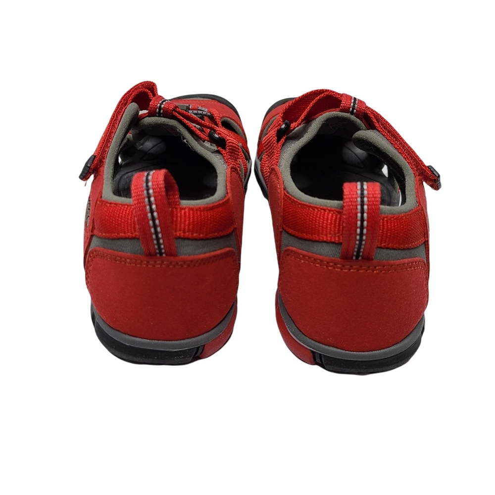 NWOT Big Kids Keen Seacamp II CNX Red Hybrid Water Sandal Racing Red Size 5 - Picture 4 of 8